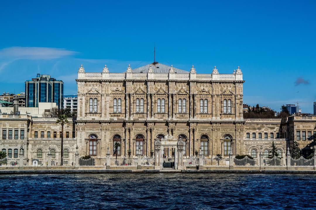 Istana Dolmabahçe